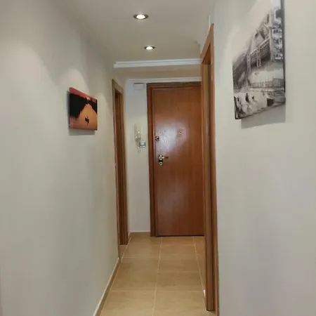 Calle Mora De Rubielos With Free Private Underground Parking Valence