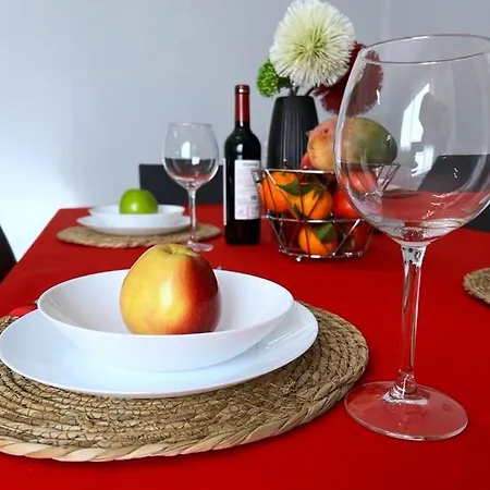 Calle Mora De Rubielos With Free Private Underground Parking Apartment *