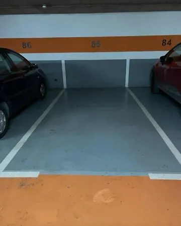 Apartment Calle Mora De Rubielos With Free Private Underground Parking